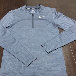 Nike Heathered Gray Dri-FIT Half-Zip Top